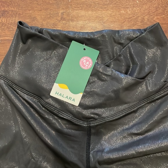HALARA faux leather leggings - Picture 2 of 5